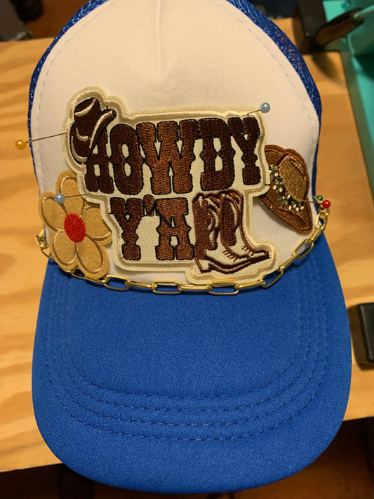 Trucker Hat + 3 Patches